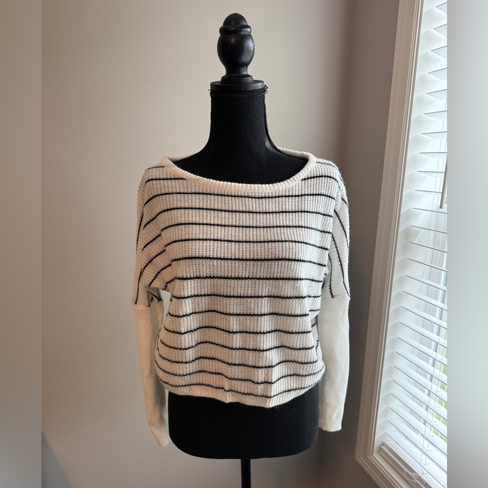 BB Dakota Black and White Knit Sweater